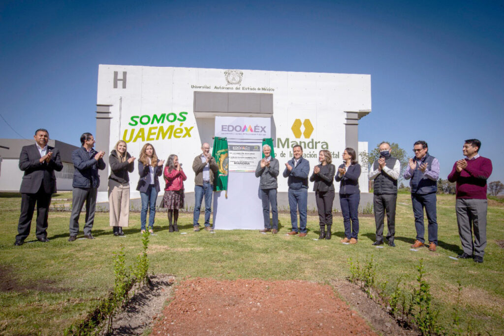 Carlos Eduardo Barrera Díaz y el gobernador mexiquense, Alfredo del Mazo Maza, inauguraron el Centro de Innovación Digital “Mandra” ubicado en la Facultad de Ciencias
