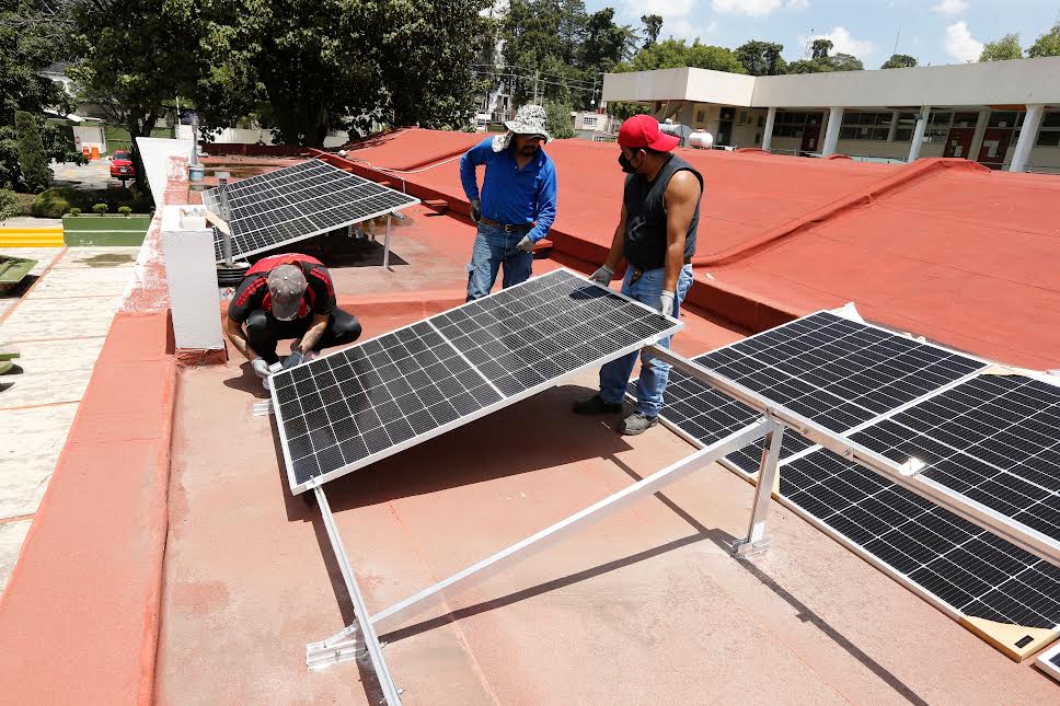 Genera UAEMéx Energía Limpia Con Paneles Solares Y Reduce Contaminación ...