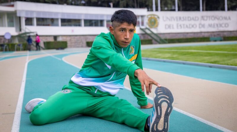 ¡Somos UAEMéx! Deporte y matemáticas, combinación explosiva en el atletismo: Francisco Mejía Mondragón