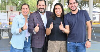En Texcoco, vota Paco Vázquez en jornada electoral judicial