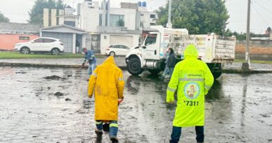 En Metepec, ante las lluvias, OPDAPAS y el Grupo Tlanchana acuden a labores de limpieza en las comunidades de San Lucas y San Sebastián