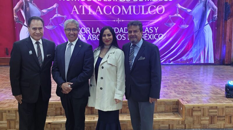 CELEBRAN ABOGADOS SU DÍA EN MARCO HISTORICO PARA EL PODER JUDICIAL