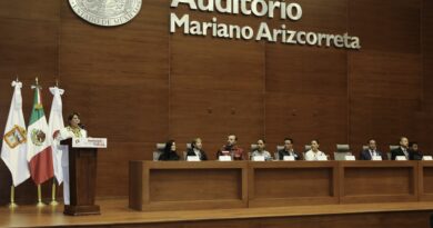 Acompaña Martha Camacho a gobernadora en evento de bienestar animal