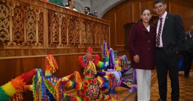 Declara Congreso a piñatas de Acolman como patrimonio cultural