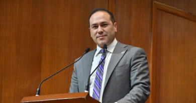 Va el GPPRI por unidades de atención a menores en policías