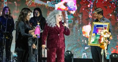 Cierra Amanda Miguel con broche de oro los conciertos estelares del Alfeñique 2025