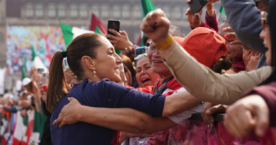 La izquierda desborda la capital y responde a la derecha