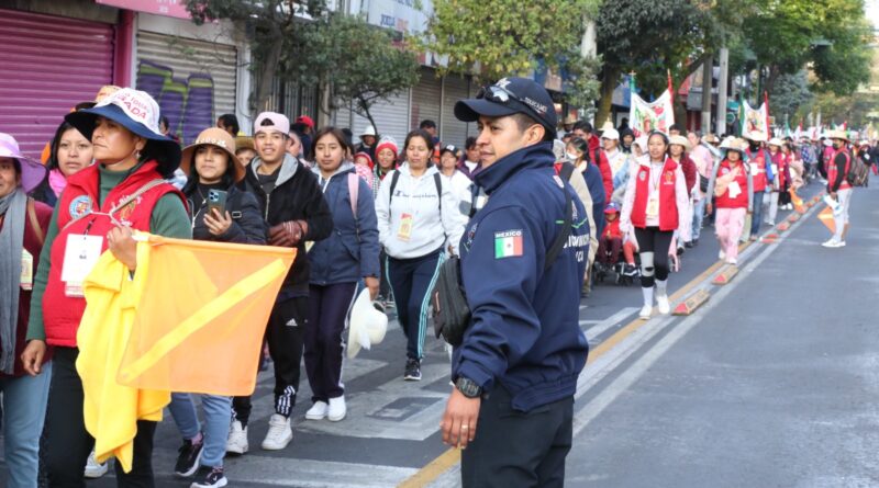 Llegan peregrinos a Toluca, con devoción van al Tepeyac