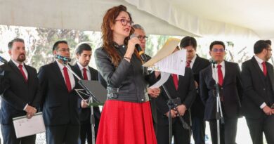 Con música y convivencia, la UAEMéx fortalece la identidad universitaria en el Día del Amor y la Amistad