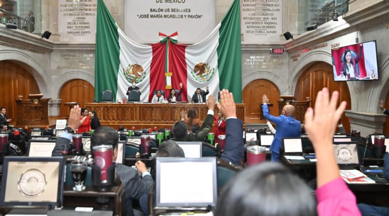 Exhorta Congreso a retirar de la vía pública cables en desuso