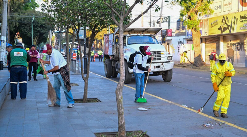 Con Jornada de “Limpiemos Nuestro EdoMéx” se transforma la calle Instituto Literario en Toluca  