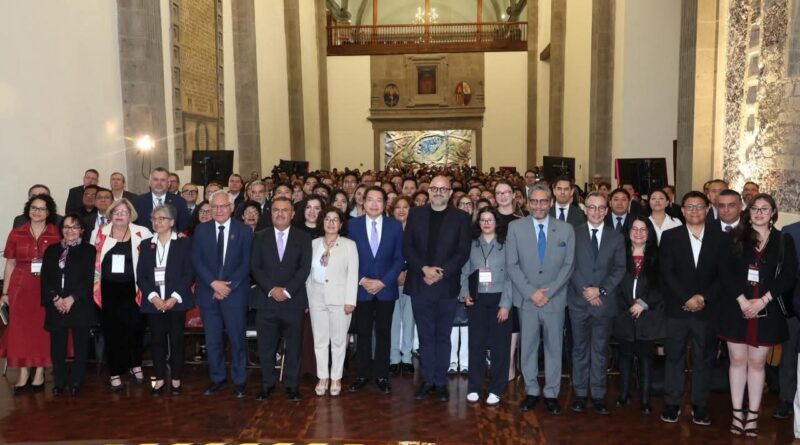 Cruzada nacional de alfabetización fortalece la vocación social de las universidades: Paty Zarza, rectora de la UAEMéx