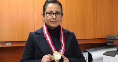 De las aulas mexiquenses al reconocimiento internacional: distinguen a académica de la UAEMéx