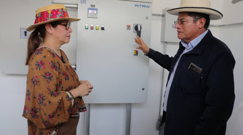 Azucena Cisneros pone en marcha pozo San Agustín; beneficia a 19 mil