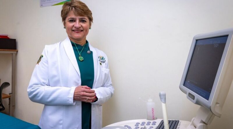 De niña soñaba con recibir bebés; hoy cumple su vocación en la UAEMéx