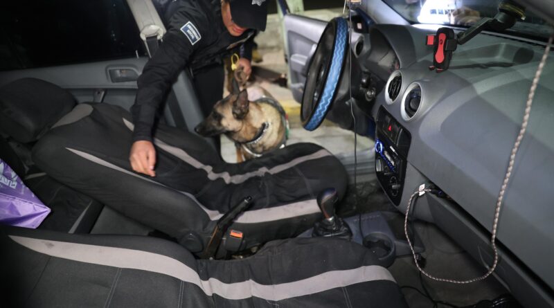 Con cámaras corporales y drones refuerzan operativos contra robos