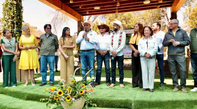 UAEMéx impulsa diálogo para fortalecer al sector mezcalero mexiquense