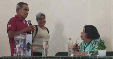 ENVEJECIMIENTO ACTIVO Y SALUDABLE CON AUTOCUIDADO Y PREVENCION PROMUEVEN  EN IXTAPAN DE LA SAL CON EL LIBRO DE MA. DE LOS ANGELES FRANCO ISLAS