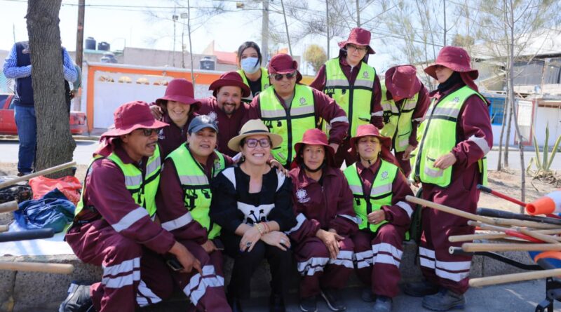 Embellecen Ecatepec con los programas Camellones y Senderos Seguros