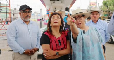 En Ecatepec, calle tenía bache sobre bache la repavimentan