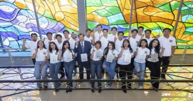 UAEMéx hace historia al ganar todos los premios en competencia internacional de Puentes de Acero