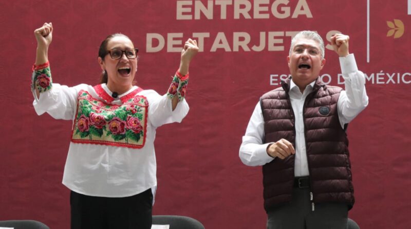 Día histórico para Ecatepec: entregan 5 mil tarjetas del programa Mujeres con Bienestar