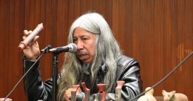 Sonidos ancestrales resonaron en la UAEMéx durante Coloquio de Antropología, Música y Danza
