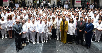 Seguridad laboral en Edomex, entrega Gobernadora Delfina Gómez 201 basificaciones y promociones a especialistas y personal de enfermería del ISSEMYM