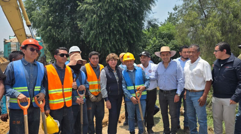 Supervisa Gobernadora Delfina Gómez trabajos de limpieza tras desbordamiento del río Papalotla 