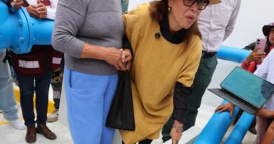 Azucena Cisneros pone en marcha cuarto pozo con tecnología de punta