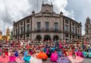 En Toluca con padrinos de lujo, 152 quinceañeras tienen fiesta de ensueño