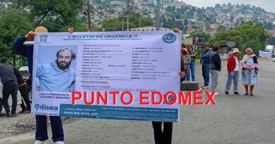 Sitian la Toluca-Naucalpan, en Xonacatlán; exigen trabajo a la FGJEM en busca de Luilli y Eduardo